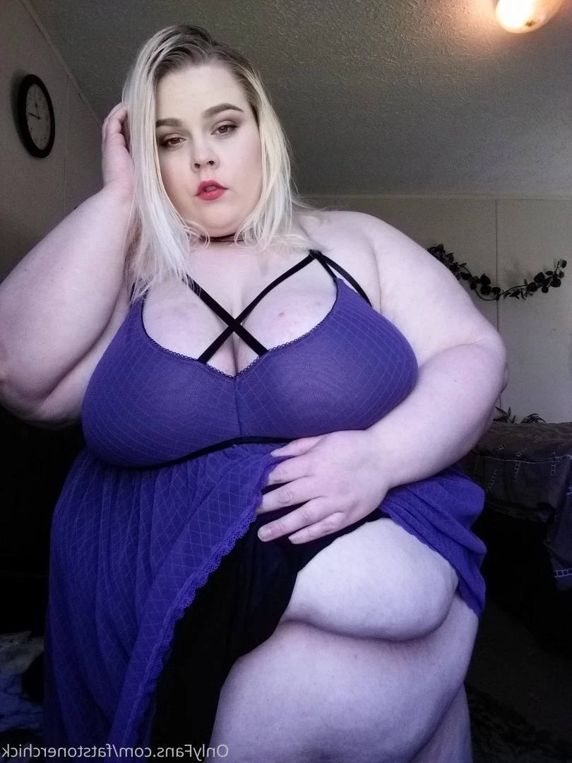FatStonerChick(VIP🔥) [ fatstonerchick ] Onlyfans leaked photo 3545948 on Hotleaks.tv