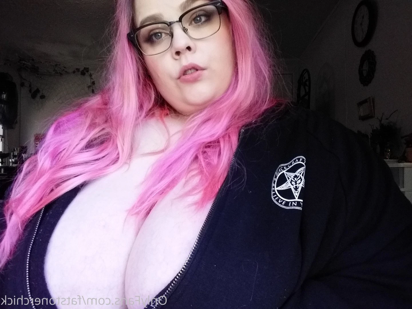 FatStonerChick(VIP🔥) [ fatstonerchick ] Onlyfans leaked photo 3546434 on Hotleaks.tv
