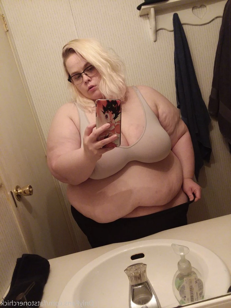 FatStonerChick(VIP🔥) [ fatstonerchick ] Onlyfans leaked photo 3546500 on Hotleaks.tv
