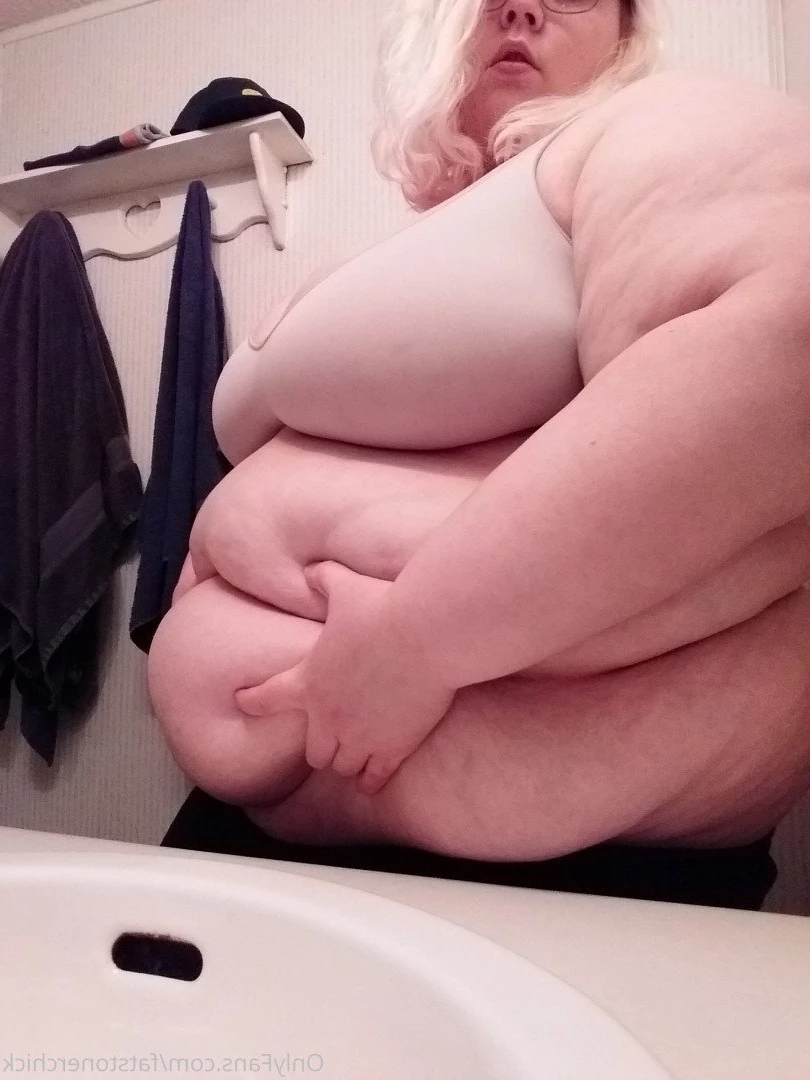FatStonerChick(VIP🔥) [ fatstonerchick ] Onlyfans leaked photo 3547510 on Hotleaks.tv
