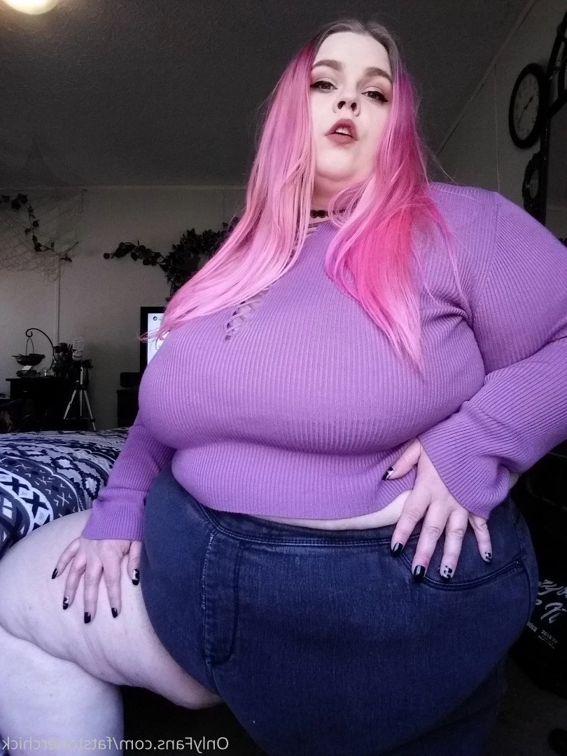 FatStonerChick(VIP🔥) [ fatstonerchick ] Onlyfans leaked photo 3547639 on Hotleaks.tv