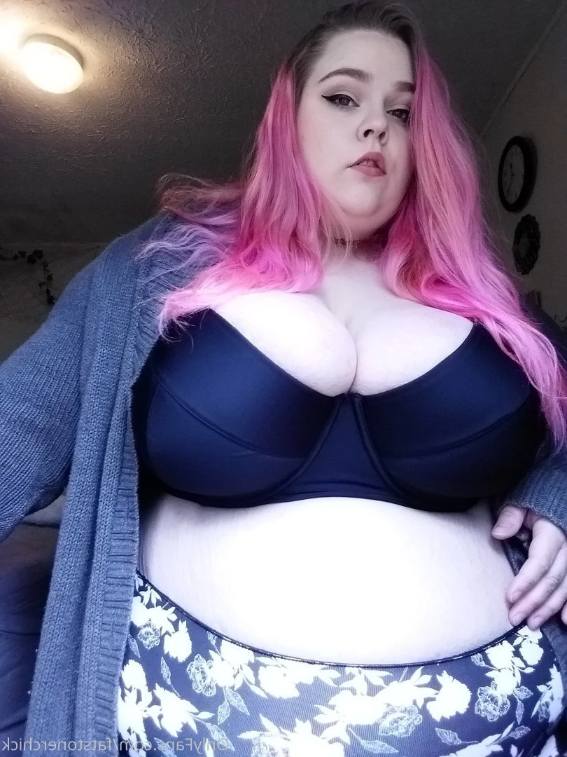 FatStonerChick(VIP🔥) [ fatstonerchick ] Onlyfans leaked photo 3548172 on Hotleaks.tv