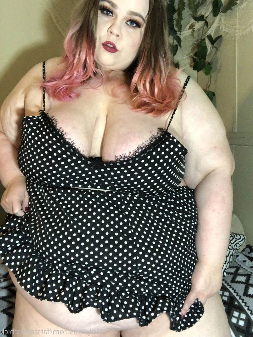 FatStonerChick(VIP🔥) [ fatstonerchick ] Onlyfans leaked photo 3548822 on Hotleaks.tv