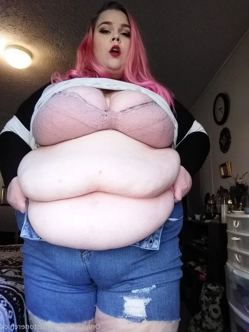 FatStonerChick(VIP🔥) [ fatstonerchick ] Onlyfans leaked photo 3548952 on Hotleaks.tv