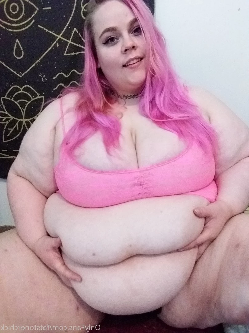 FatStonerChick(VIP🔥) [ fatstonerchick ] Onlyfans leaked photo 3549374 on Hotleaks.tv