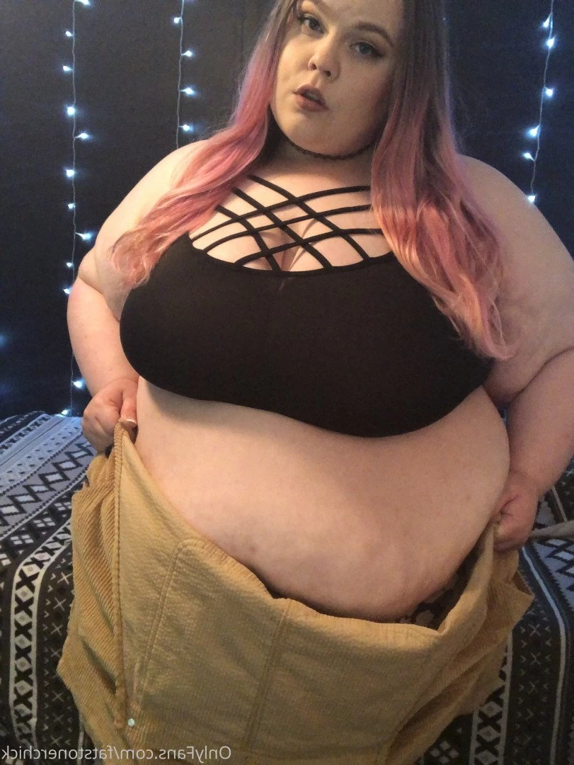 FatStonerChick(VIP🔥) [ fatstonerchick ] Onlyfans leaked photo 3551361 on Hotleaks.tv