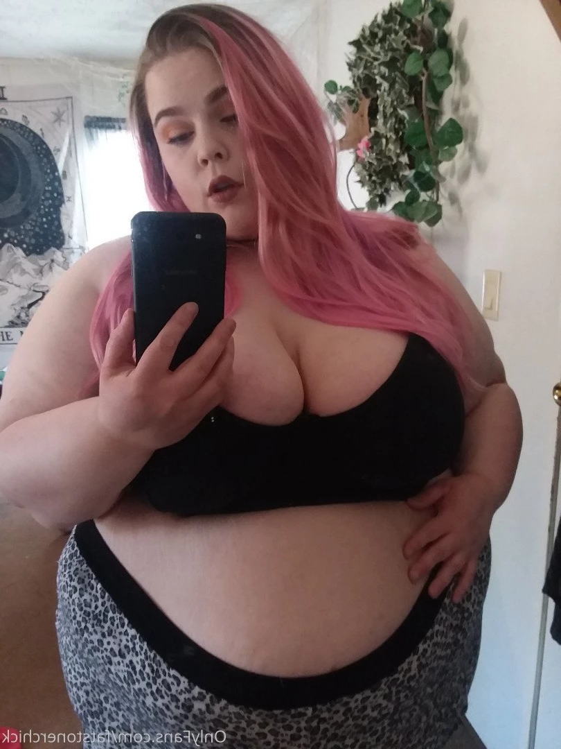 FatStonerChick(VIP🔥) [ fatstonerchick ] Onlyfans leaked photo 3551419 on Hotleaks.tv