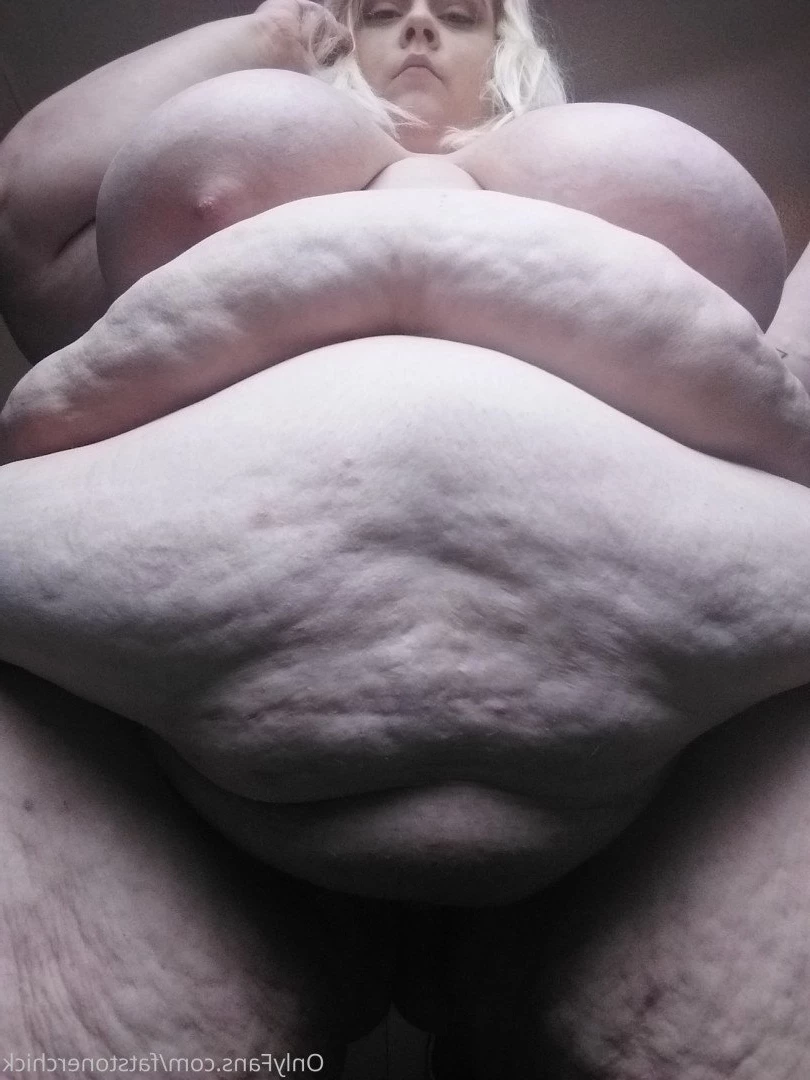 FatStonerChick(VIP🔥) [ fatstonerchick ] Onlyfans leaked photo 3552667 on Hotleaks.tv