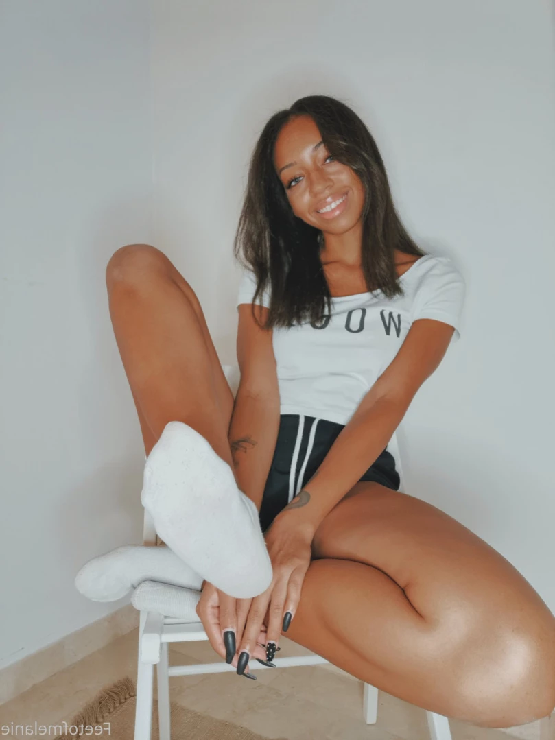 Princess Melanie [ feetofmelanie ] Onlyfans leaked photo 13398435 on Hotleaks.tv