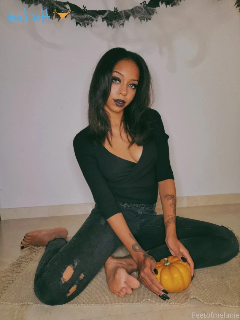 Princess Melanie [ feetofmelanie ] Onlyfans leaked photo 14405434 on Hotleaks.tv