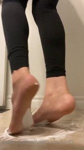 QueenZ’sFeet 👑🦶🏼 [ feetznation ] Onlyfans leaked video 3349765 on Hotleaks.tv