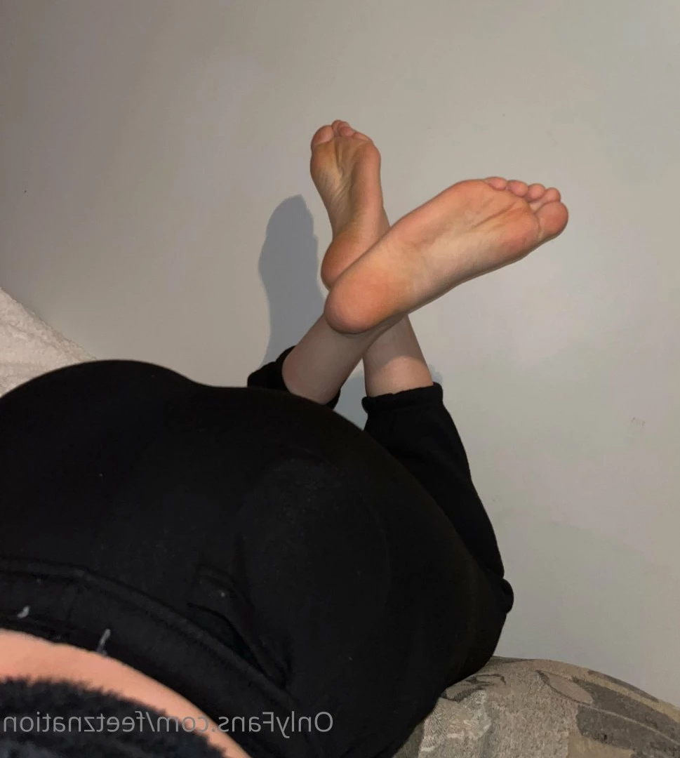 QueenZ’sFeet 👑🦶🏼 [ feetznation ] Onlyfans leaked photo 3612688 on Hotleaks.tv