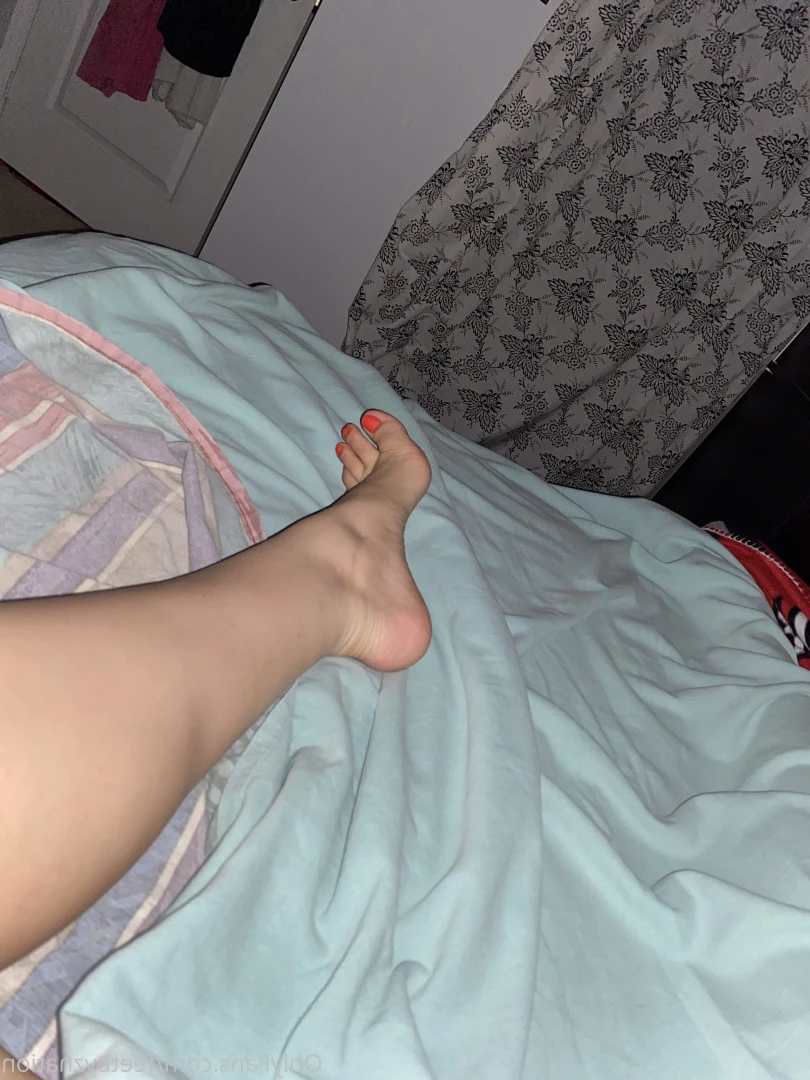 QueenZ’sFeet 👑🦶🏼 [ feetznation ] Onlyfans leaked photo 5898647 on Hotleaks.tv