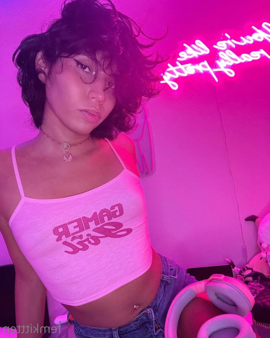 Chi [ femkittten ] Onlyfans leaked photo 13850633 on Hotleaks.tv