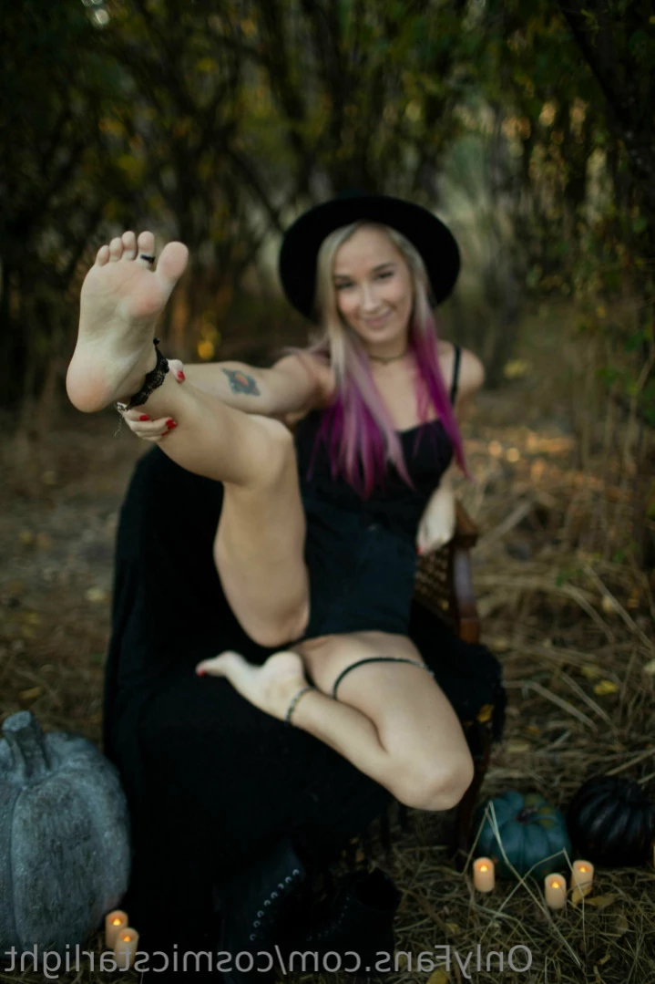 The Cosmic Goddess [ cosmicstarlight ] Onlyfans leaked photo 13916570 on Hotleaks.tv
