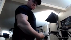 flexbigmuscle Onlyfans leaked video 4877649 on Hotleaks.tv