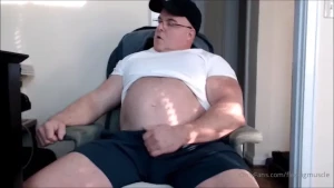 4878438