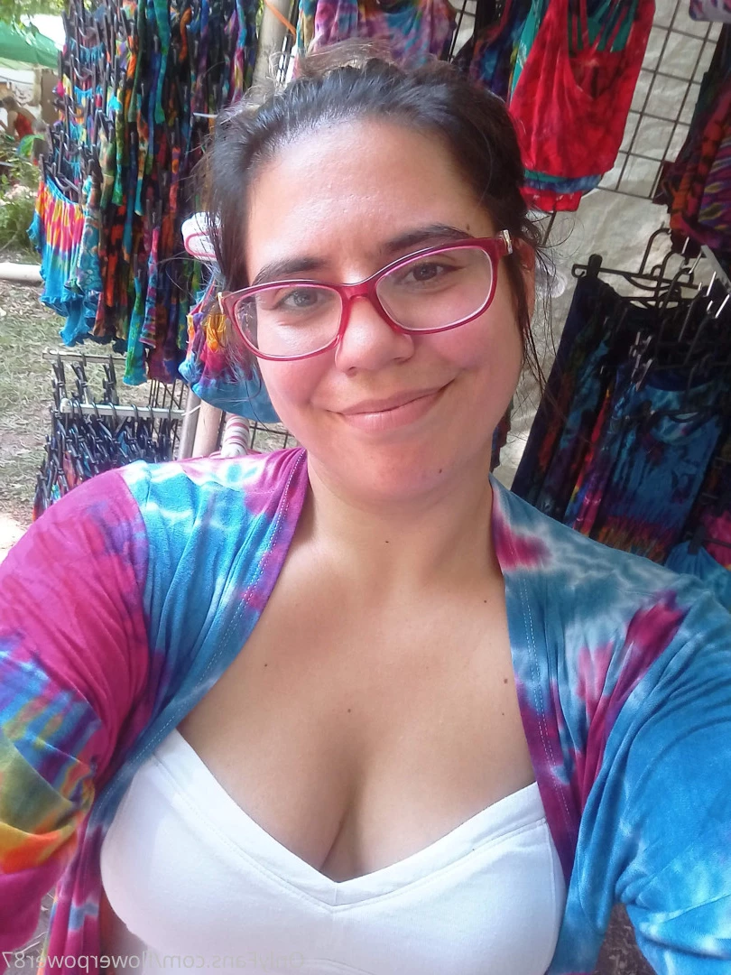 Flower🌺Power💐FREE🥰LOVE [ flowerpower87 ] Onlyfans leaked photo 5951062 on Hotleaks.tv