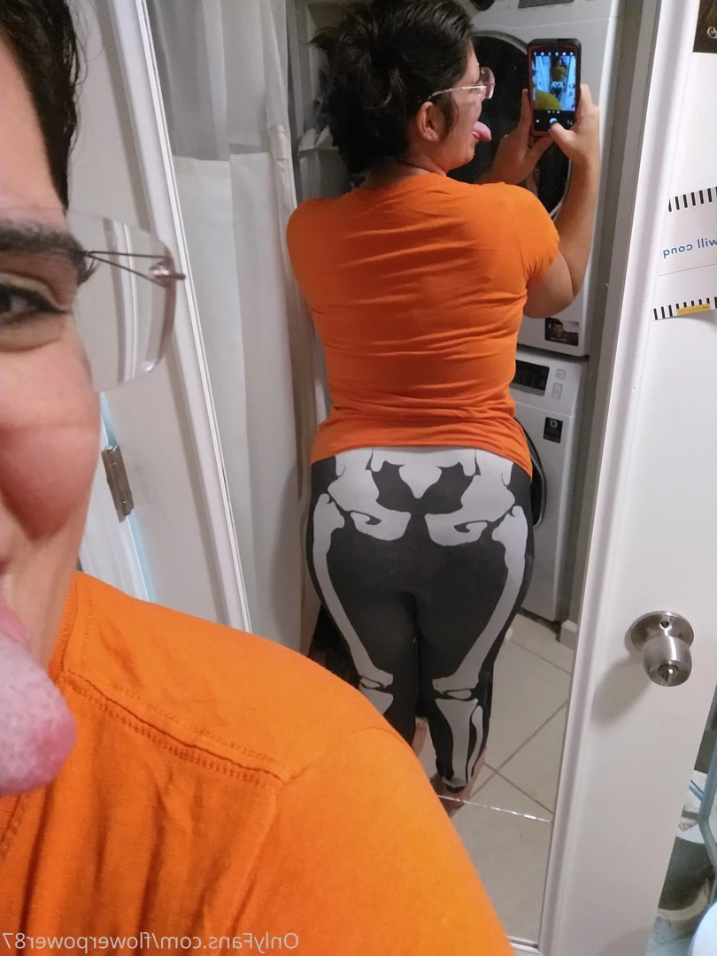 Flower🌺Power💐FREE🥰LOVE [ flowerpower87 ] Onlyfans leaked photo 5951937 on Hotleaks.tv