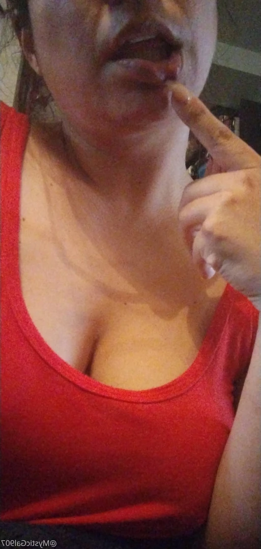 Flower🌺Power💐FREE🥰LOVE [ flowerpower87 ] Onlyfans leaked photo 5952377 on Hotleaks.tv