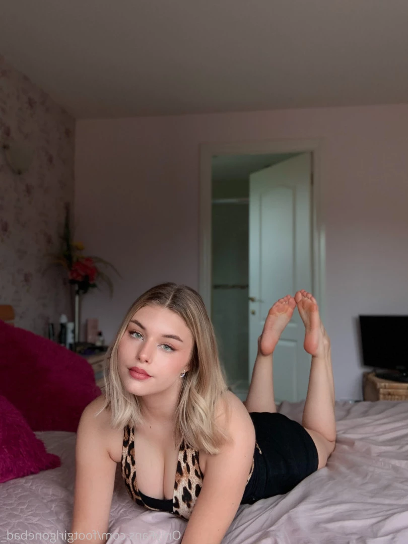 Hannah [ footgirlgonebad_ ] Onlyfans leaked photo 10281301 on Hotleaks.tv
