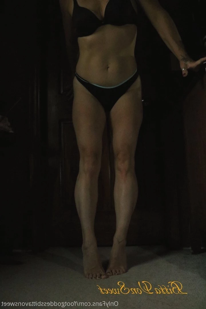 Foot Fetish Goddess Bitta VonSweet feet [ footgoddessbittavonsweet ] Onlyfans leaked photo 3332164 on Hotleaks.tv