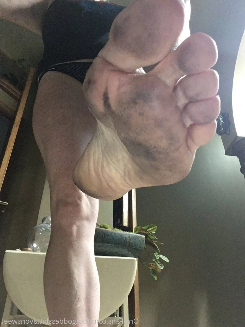 Foot Fetish Goddess Bitta VonSweet feet [ footgoddessbittavonsweet ] Onlyfans leaked photo 3335213 on Hotleaks.tv
