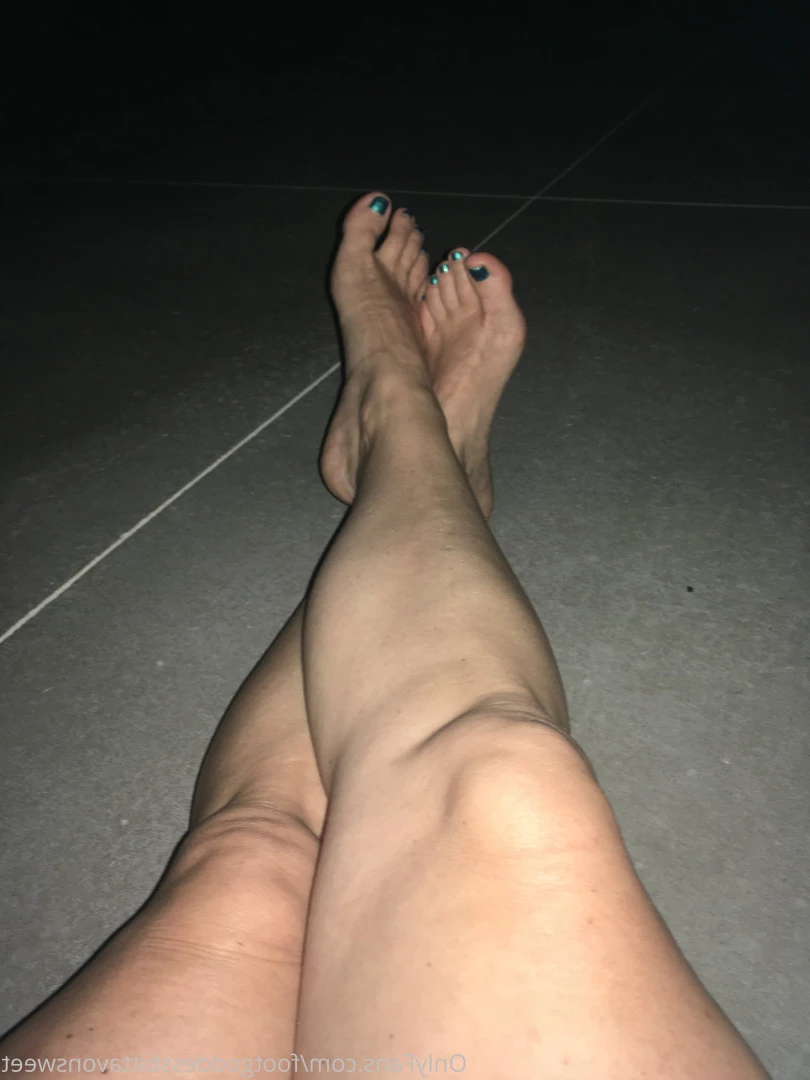Foot Fetish Goddess Bitta VonSweet feet [ footgoddessbittavonsweet ] Onlyfans leaked photo 5948237 on Hotleaks.tv