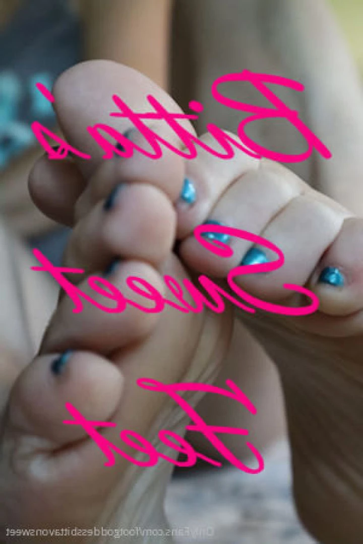 Foot Fetish Goddess Bitta VonSweet feet [ footgoddessbittavonsweet ] Onlyfans leaked photo 5948264 on Hotleaks.tv