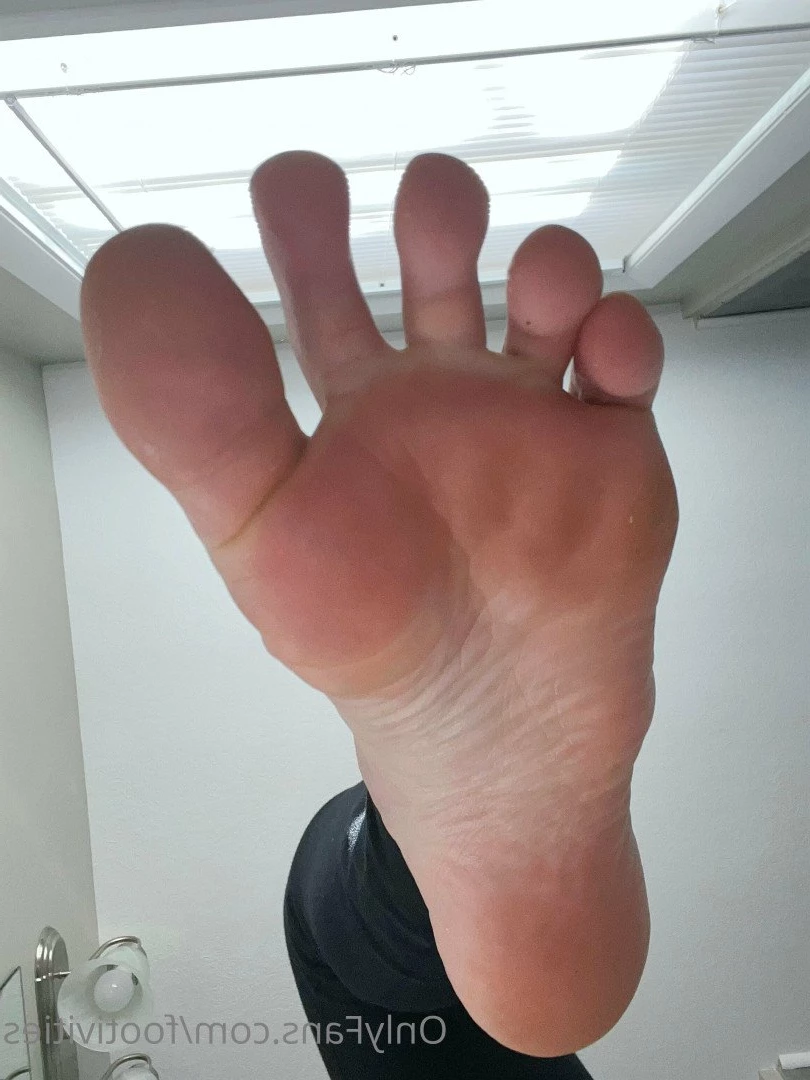 Ivy’s Feet (Top 16%) [ footivities ] Onlyfans leaked photo 3349295 on Hotleaks.tv