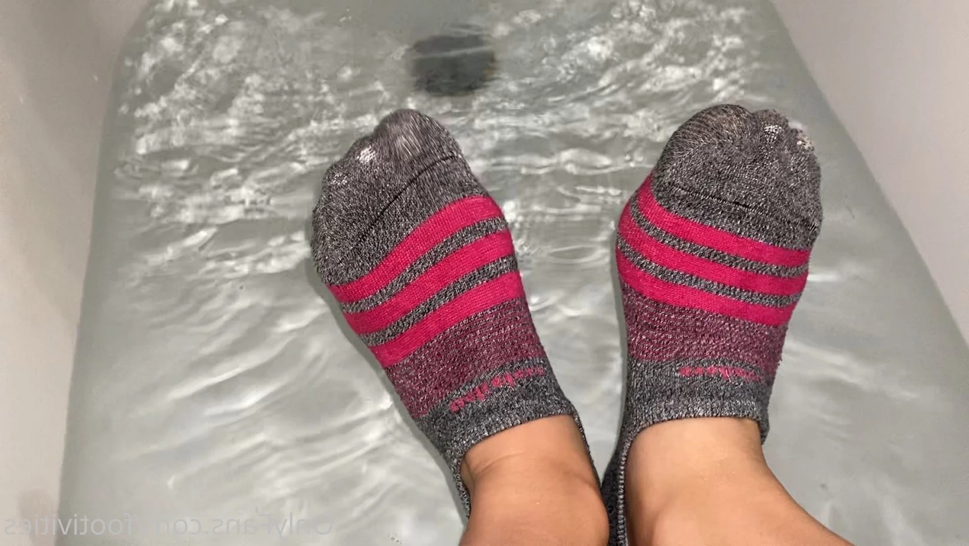 Ivy’s Feet (Top 16%) [ footivities ] Onlyfans leaked photo 7678387 on Hotleaks.tv