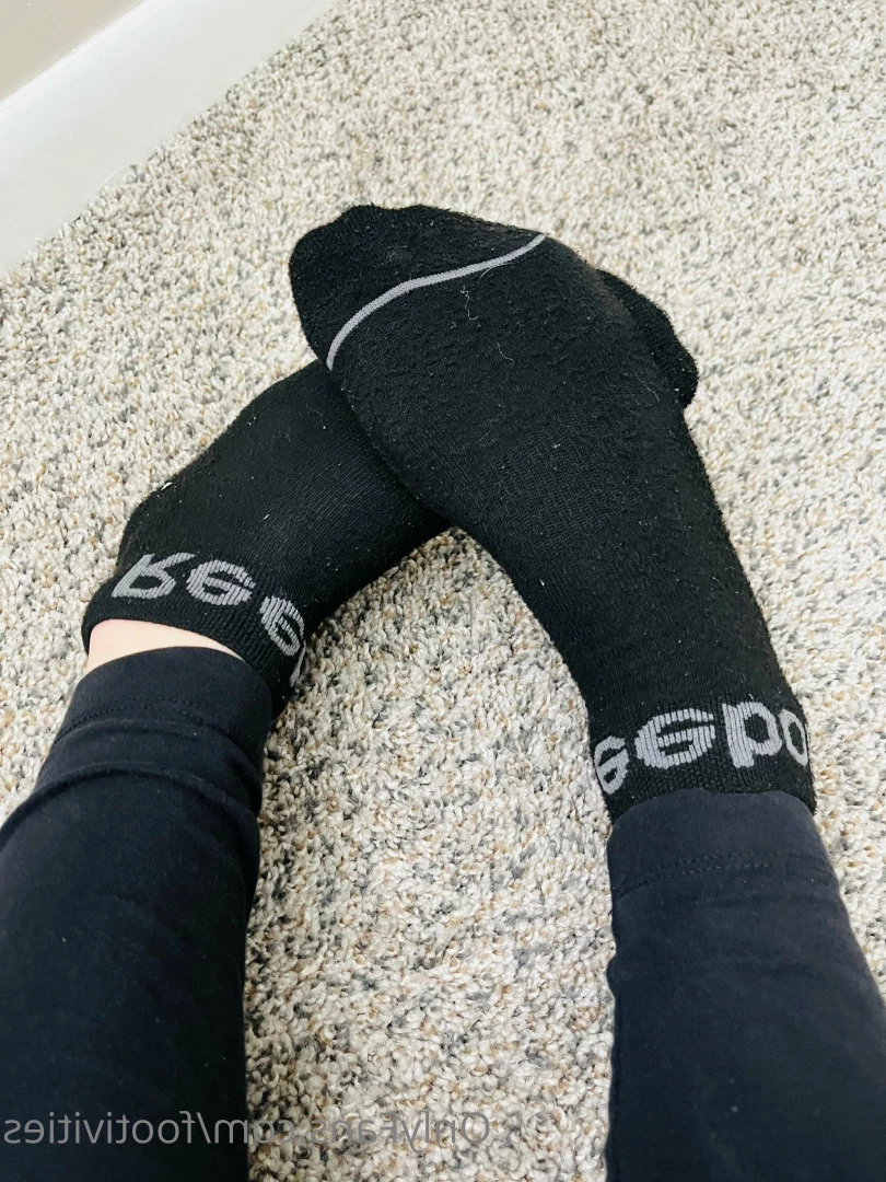 Ivy’s Feet (Top 16%) [ footivities ] Onlyfans leaked photo 7678419 on Hotleaks.tv