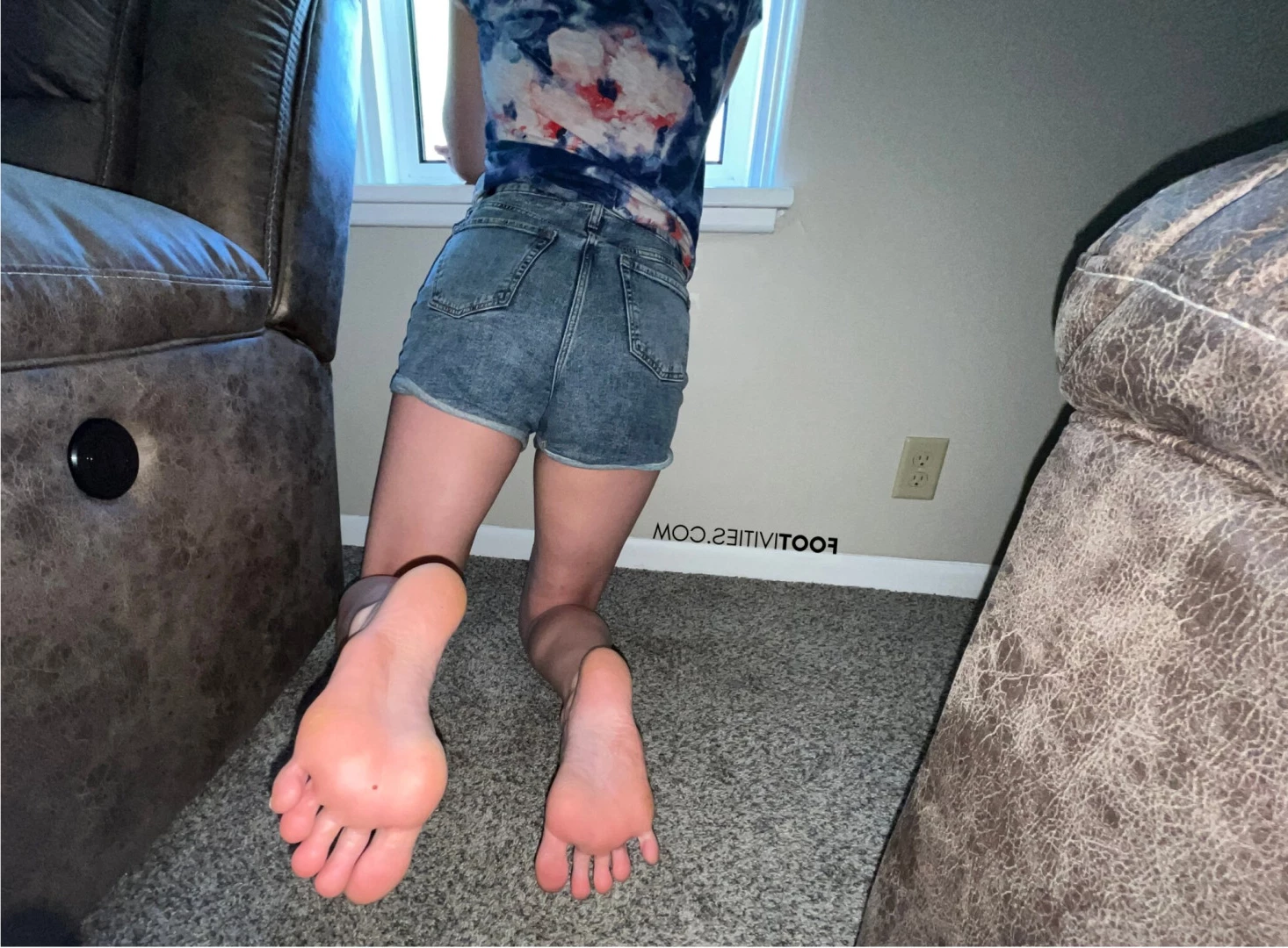Ivy’s Feet (Top 16%) [ footivities ] Onlyfans leaked photo 7678573 on Hotleaks.tv