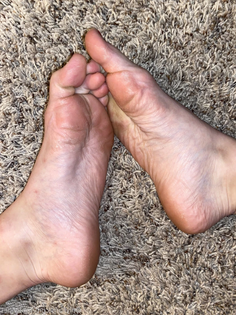 Ivy’s Feet (Top 16%) [ footivities ] Onlyfans leaked photo 7678634 on Hotleaks.tv