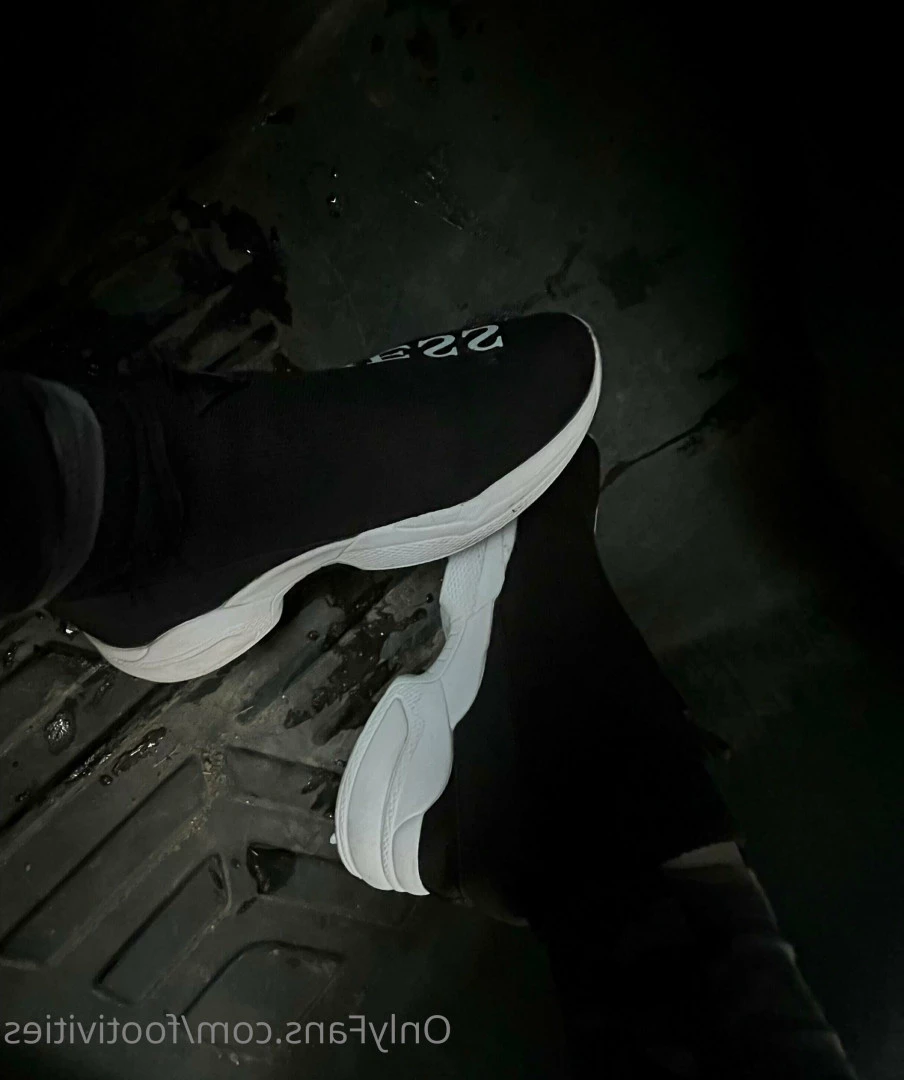 Ivy’s Feet (Top 16%) [ footivities ] Onlyfans leaked photo 7679402 on Hotleaks.tv
