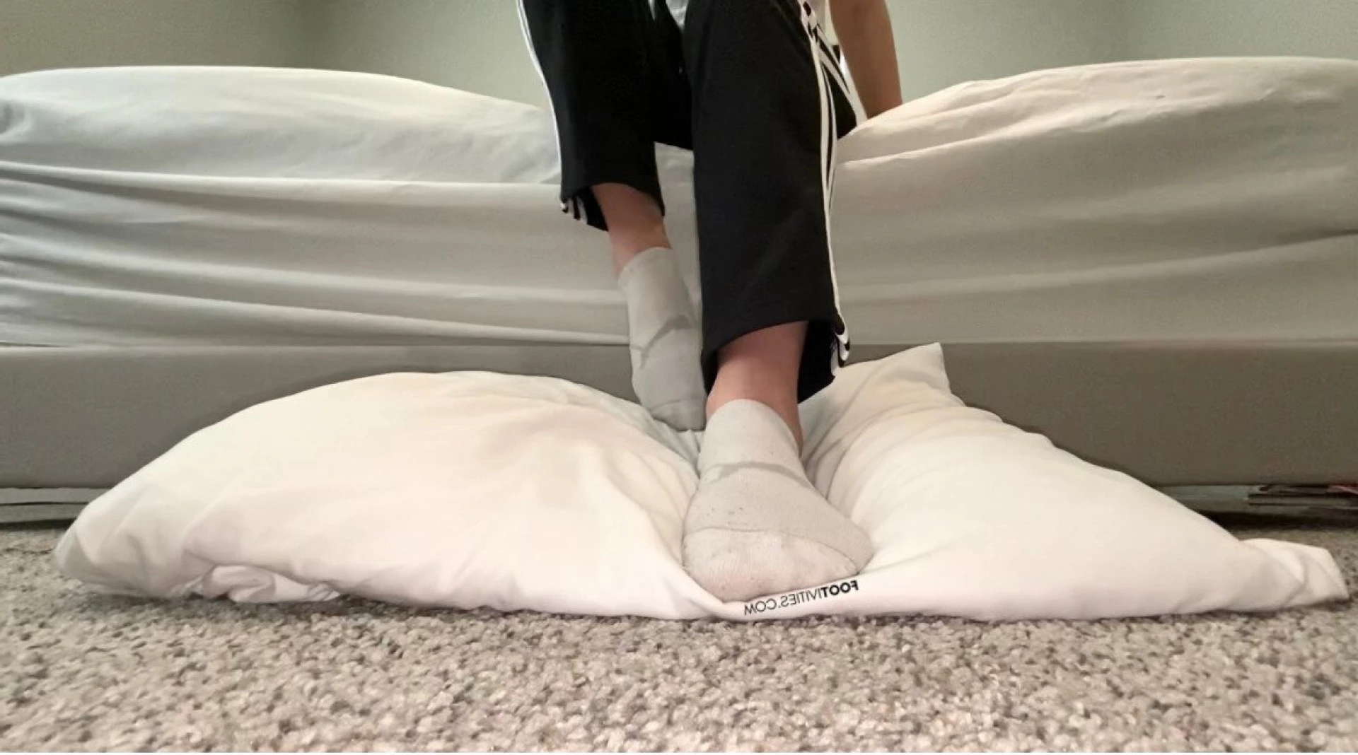Ivy’s Feet (Top 16%) [ footivities ] Onlyfans leaked photo 7679550 on Hotleaks.tv