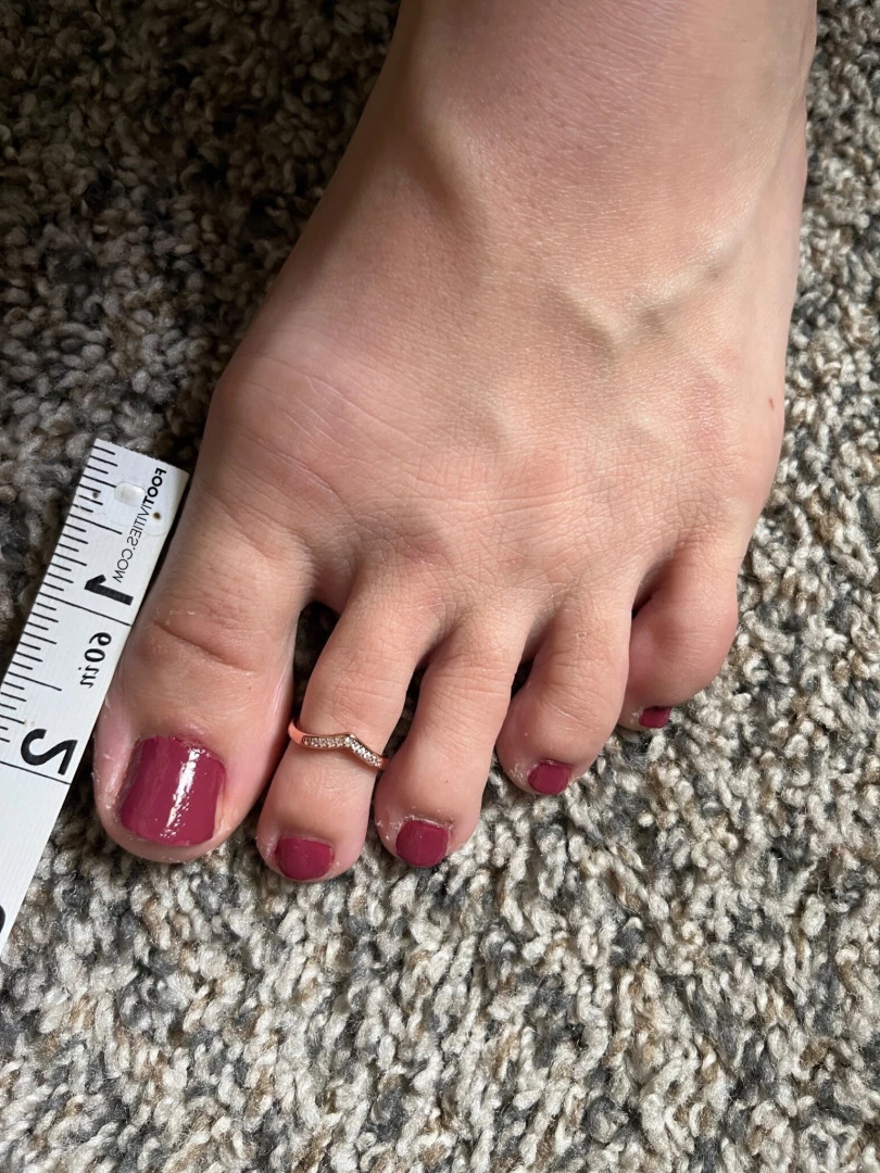 Ivy’s Feet (Top 16%) [ footivities ] Onlyfans leaked photo 7679842 on Hotleaks.tv