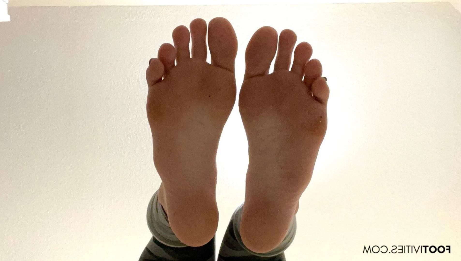 Ivy’s Feet (Top 16%) [ footivities ] Onlyfans leaked photo 7679982 on Hotleaks.tv