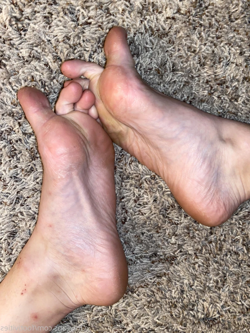 Ivy’s Feet (Top 16%) [ footivities ] Onlyfans leaked photo 7680140 on Hotleaks.tv