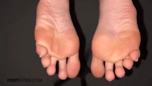 7778370