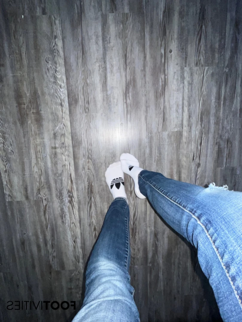 Ivy’s Feet (Top 16%) [ footivities ] Onlyfans leaked photo 14596060 on Hotleaks.tv
