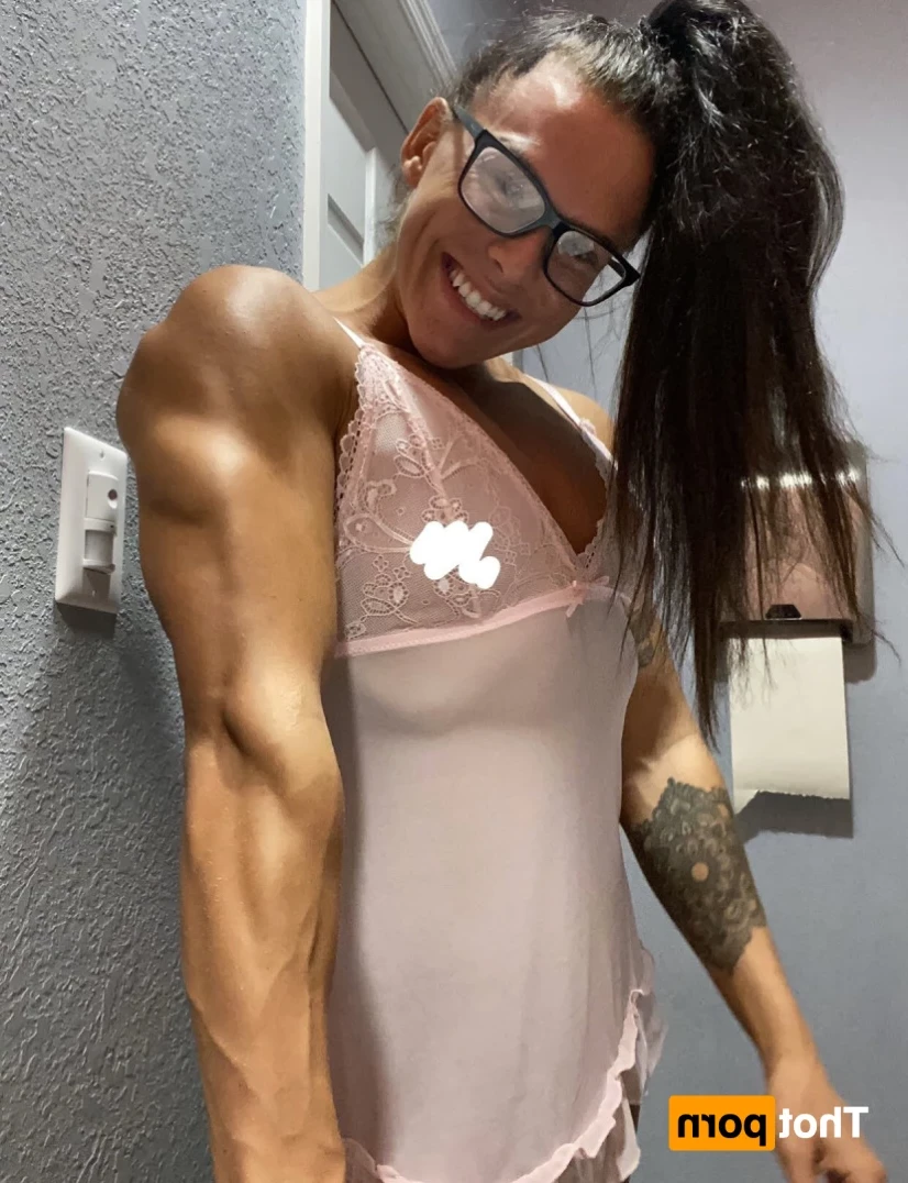 Muscles Lexa FREE [ free_lexastahl ] Onlyfans leaked photo 12325583 on Hotleaks.tv