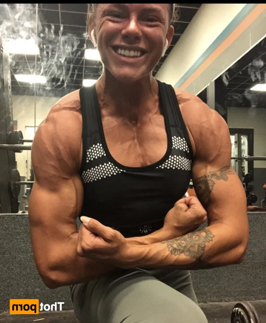 Muscles Lexa FREE [ free_lexastahl ] Onlyfans leaked photo 14461499 on Hotleaks.tv