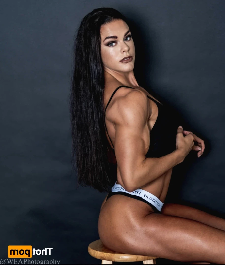 Muscles Lexa FREE [ free_lexastahl ] Onlyfans leaked photo 14461882 on Hotleaks.tv