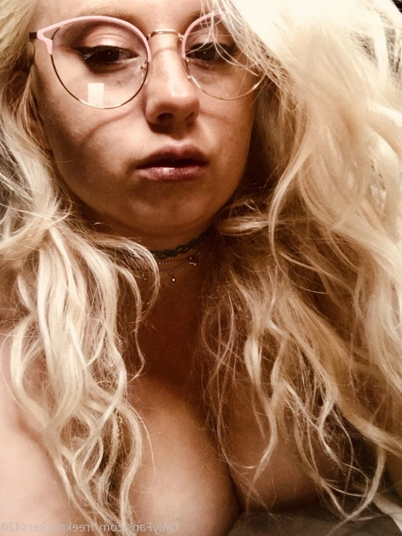 ❤️💝Betty Knockers❤️💝 [ freeknockers420 ] Onlyfans leaked photo 3387558 on Hotleaks.tv
