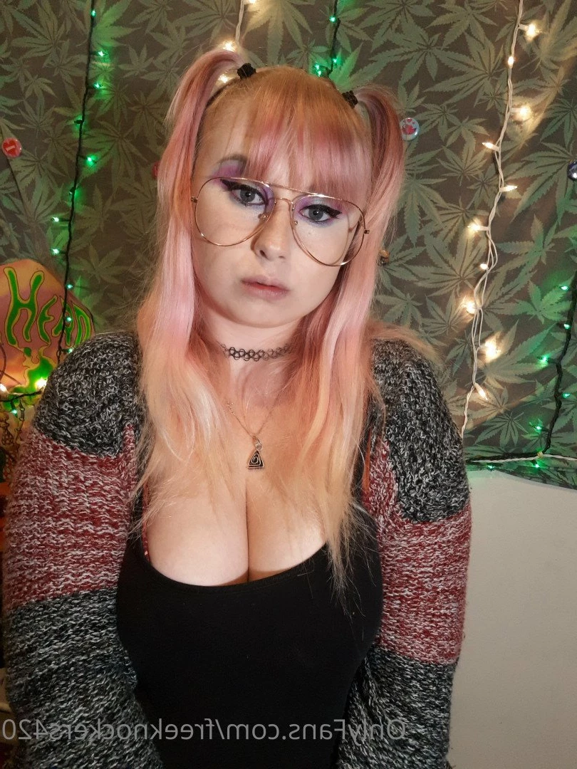 ❤️💝Betty Knockers❤️💝 [ freeknockers420 ] Onlyfans leaked photo 3389466 on Hotleaks.tv