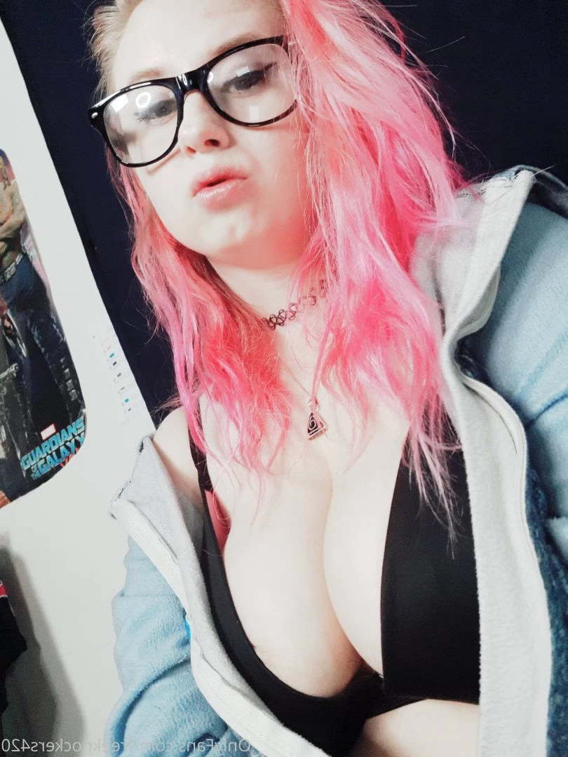 ❤️💝Betty Knockers❤️💝 [ freeknockers420 ] Onlyfans leaked photo 3390900 on Hotleaks.tv