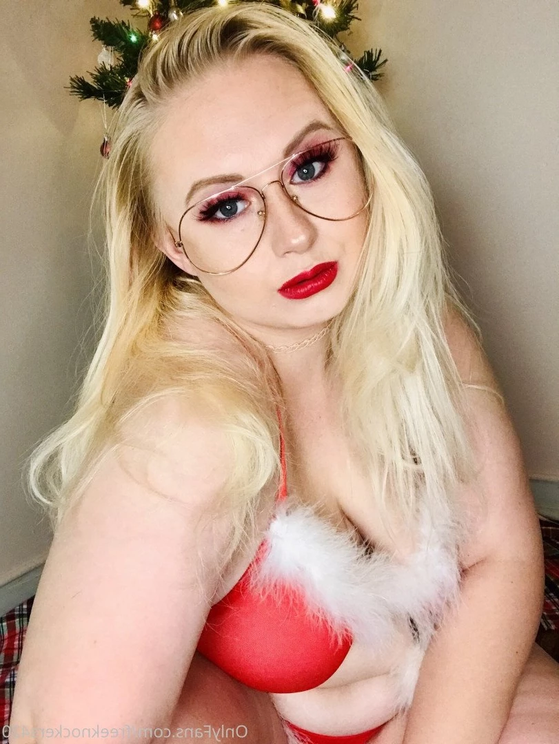 ❤️💝Betty Knockers❤️💝 [ freeknockers420 ] Onlyfans leaked photo 3394413 on Hotleaks.tv
