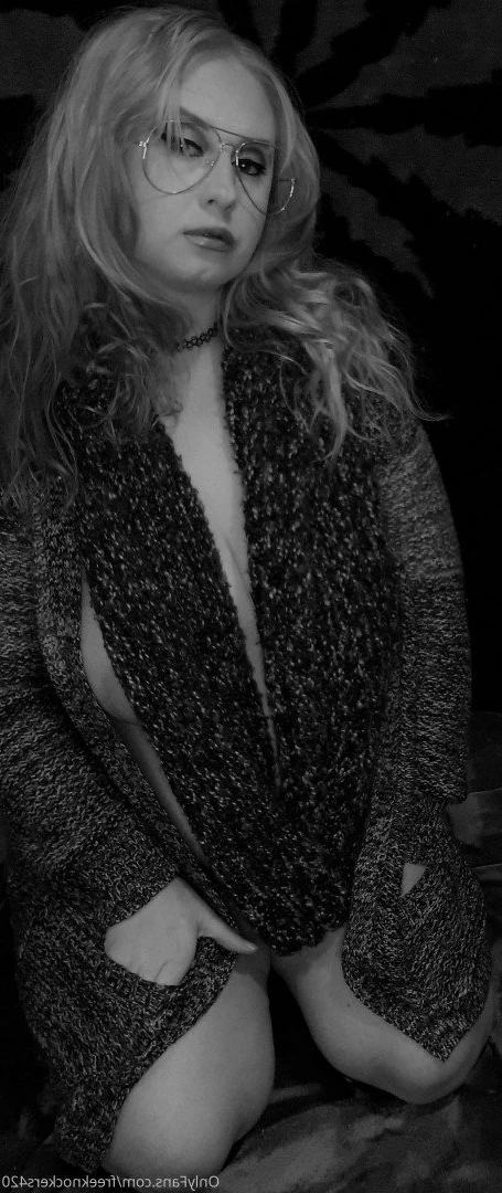 ❤️💝Betty Knockers❤️💝 [ freeknockers420 ] Onlyfans leaked photo 3394625 on Hotleaks.tv