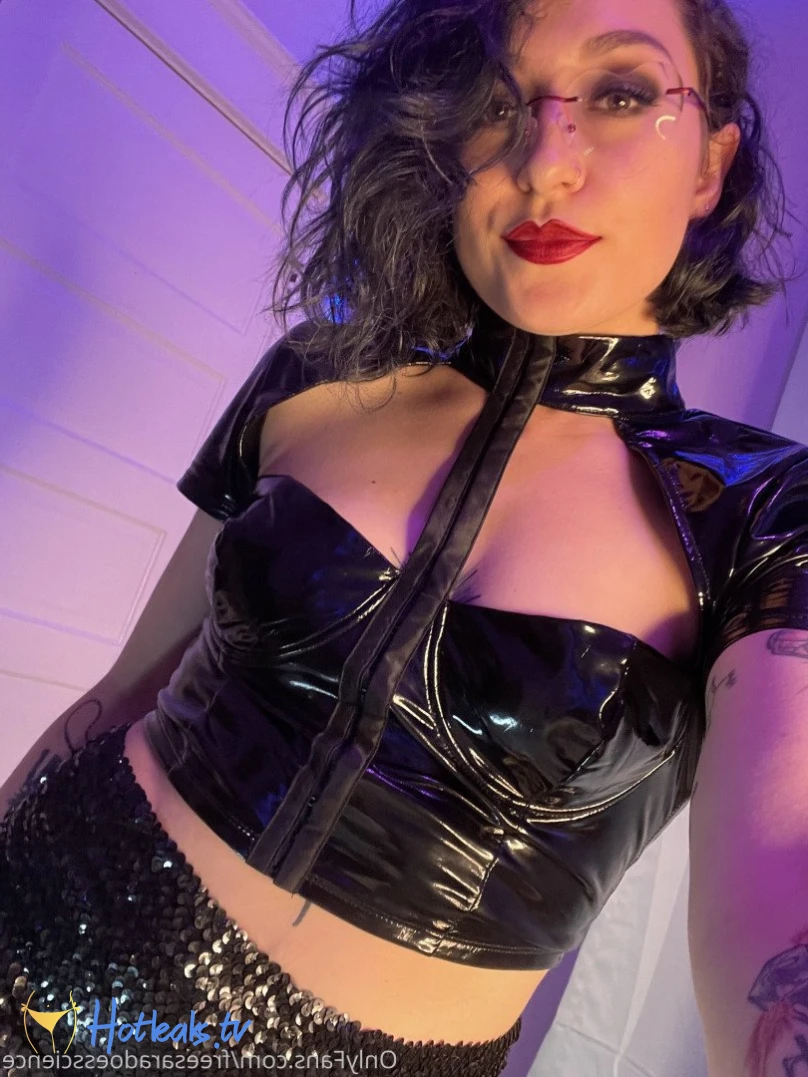 KINK QUEEN [ freesaradoesscience ] Onlyfans leaked photo 4545458 on Hotleaks.tv